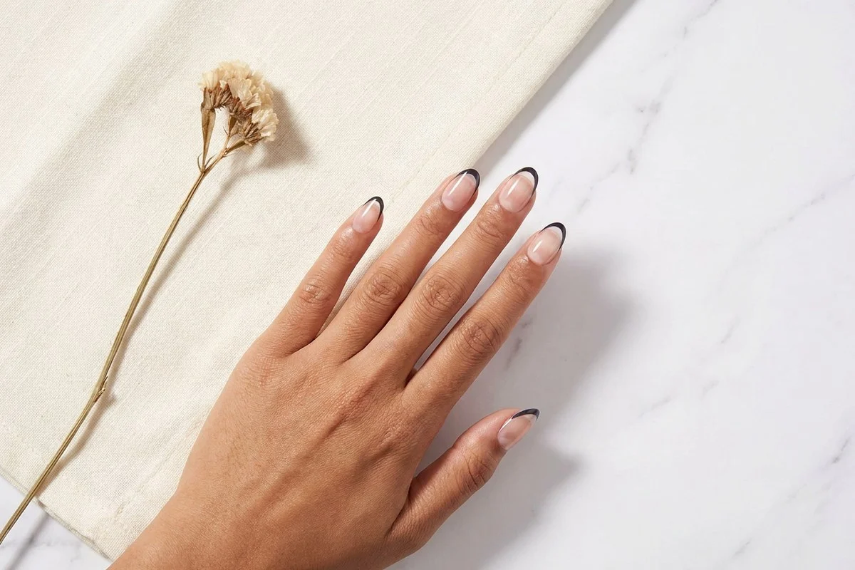 Negative Space Minimalist