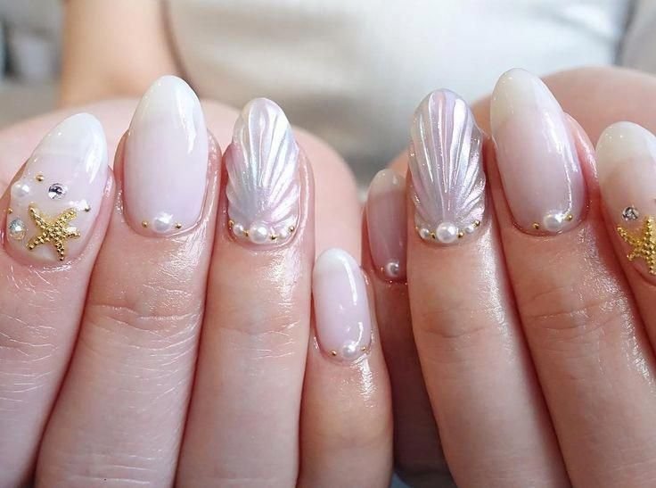 Pearly Seashell Nails